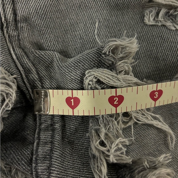 One teaspoon distressed jean shorts - Picture 7 of 9